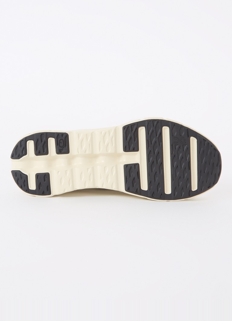 On Cloudtilt sneaker with knitted upper