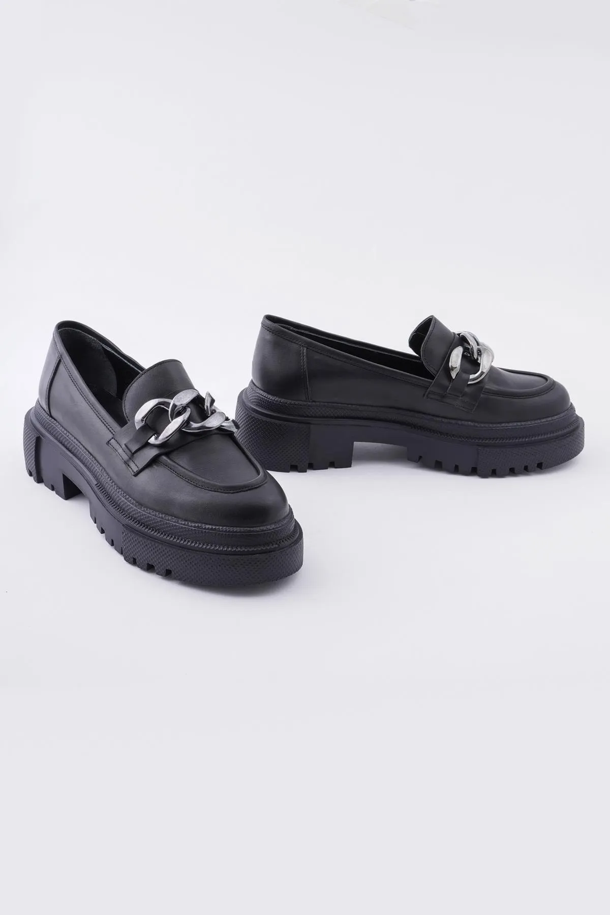 CZ London  Loafer-Schuhe aus echtem Leder für Damen mit Kette und dicker Sohle