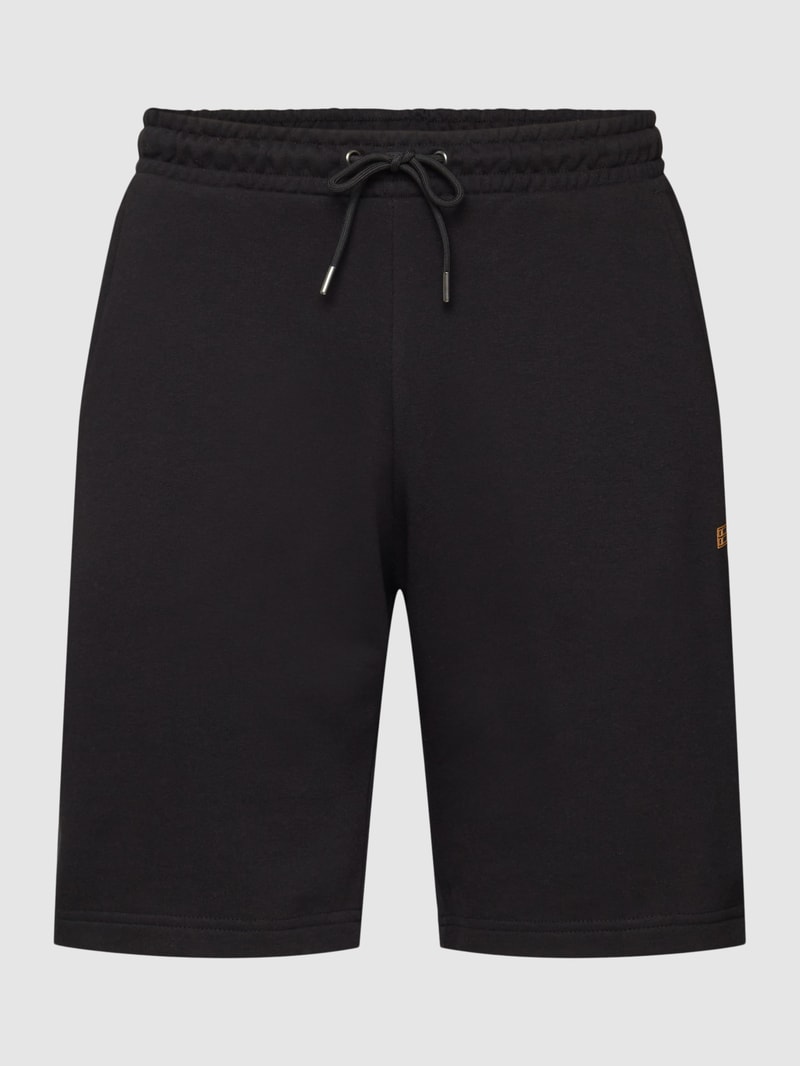Shorts mit seitlichen Eingrifftaschen in schwarz