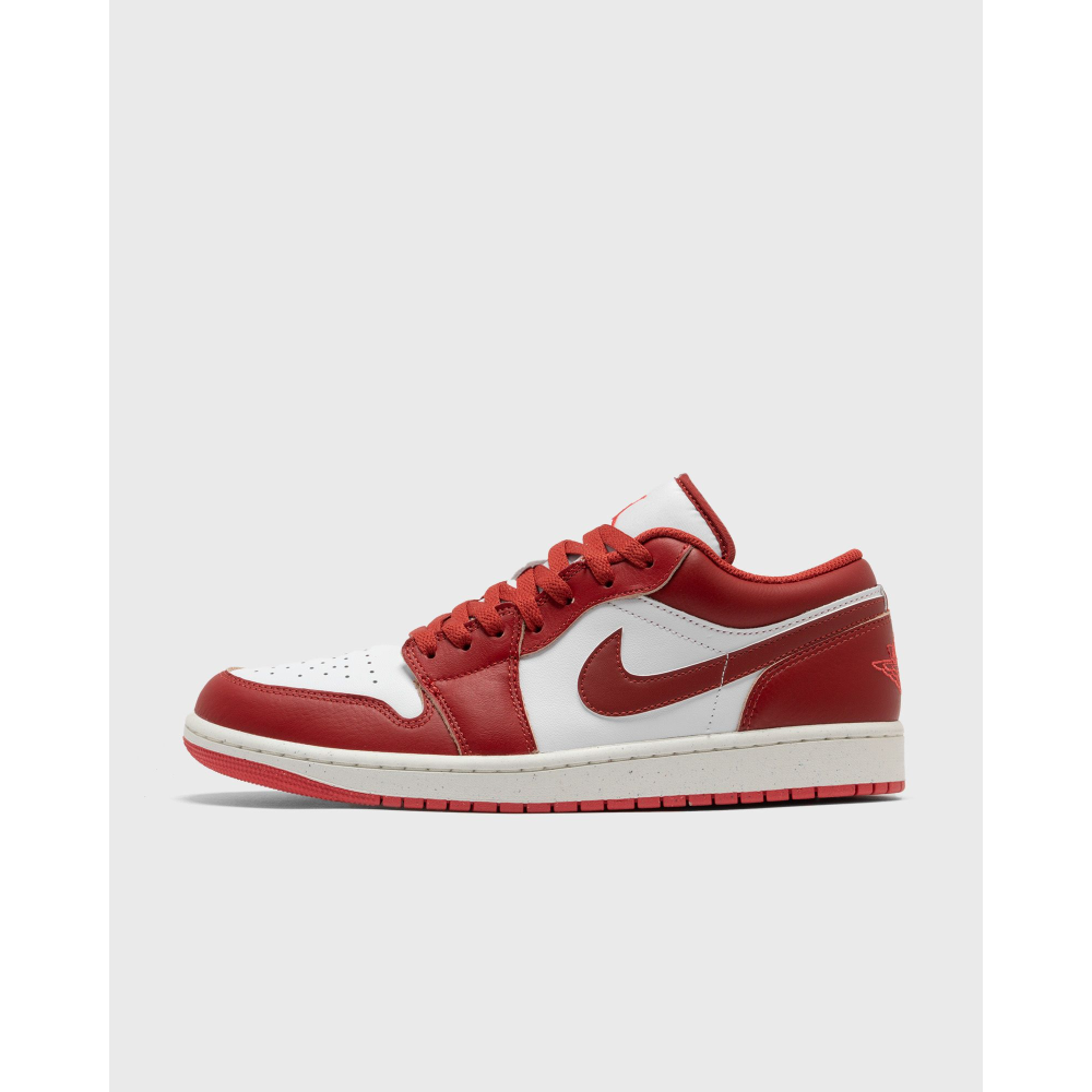 NIKE JORDAN 1 Low SE Air FJ3459-160 / weiss