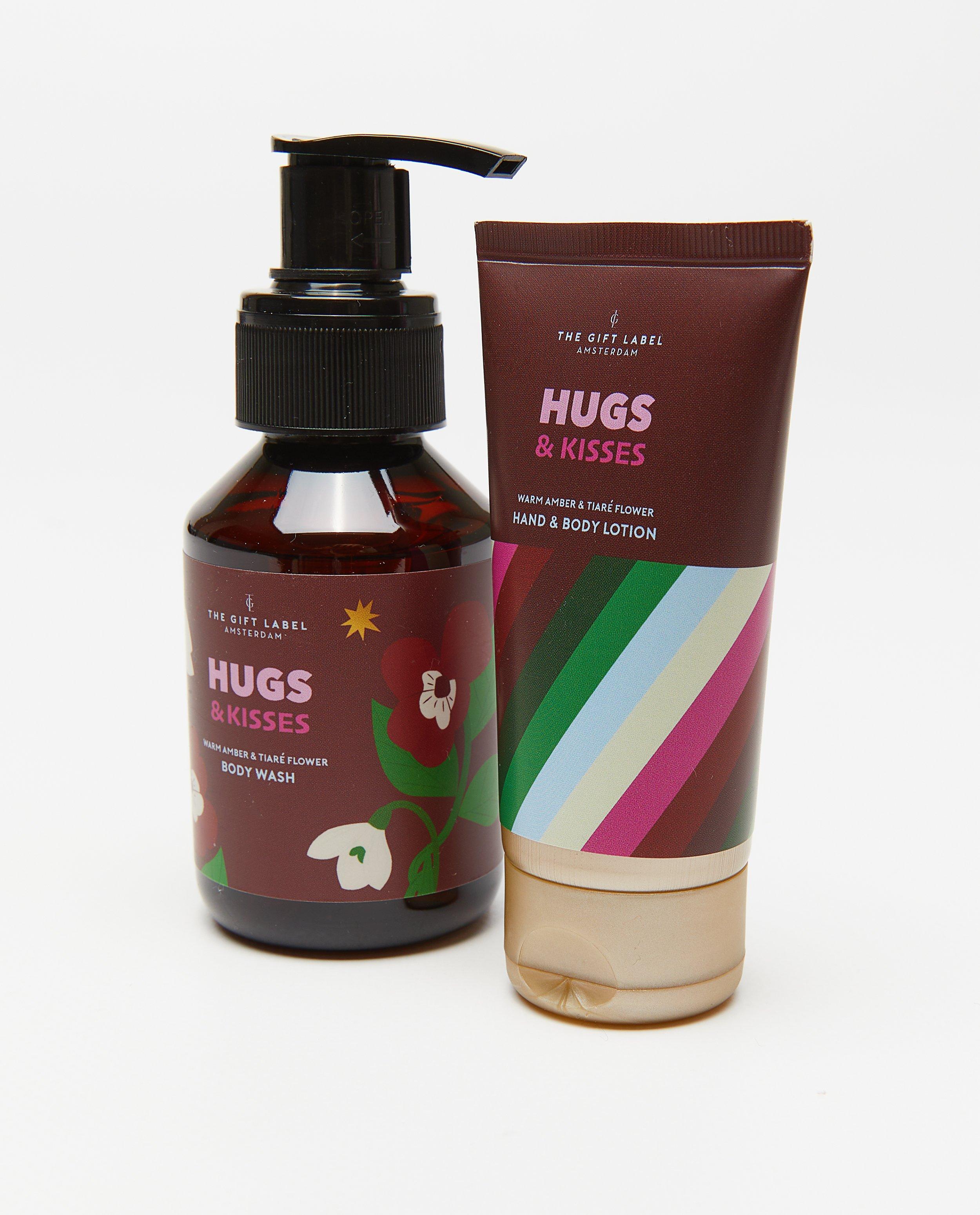 Set cadou The Gift Label cu chihlimbar și floare de tiare albă
