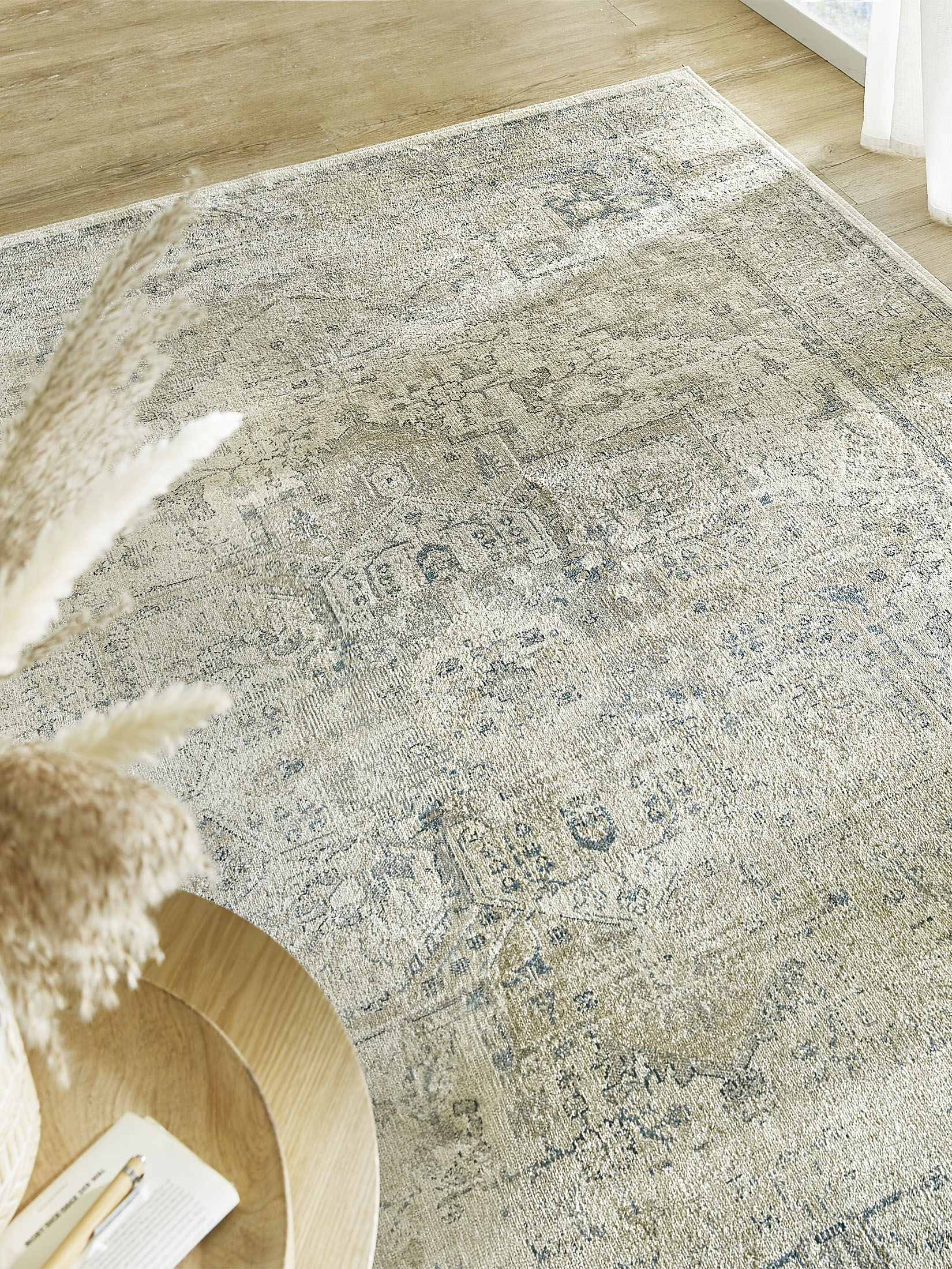 Beshkan Vintage-Teppich, Creme/Blau