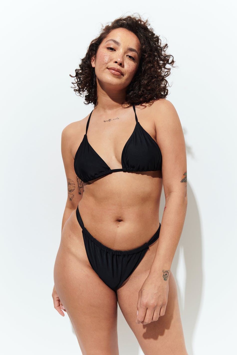 Tie halterneck triangle bikini