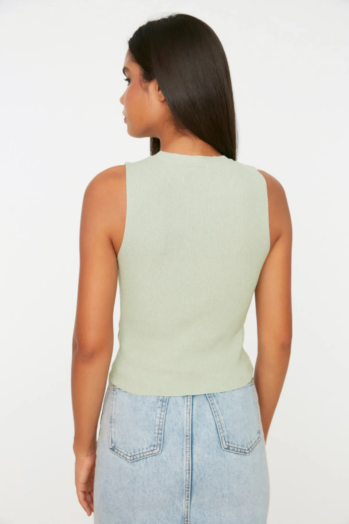 Trendyol Collection  Mintfarbene Crop-Strickbluse mit Rundhalsausschnitt