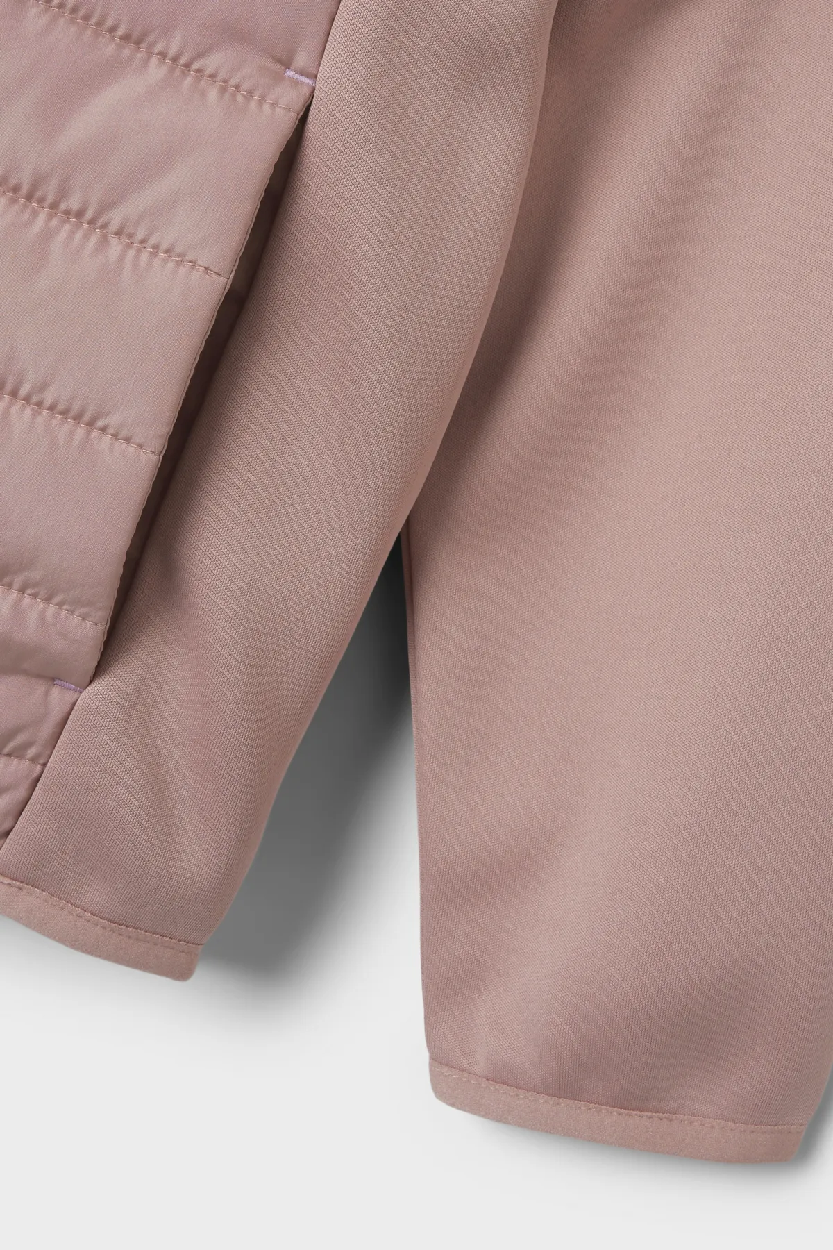 name ıt  NKNMOUNT HYBRID JACKET TB