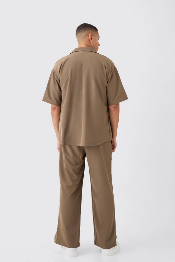 Stretch-Hemd und Hose mit geteiltem Saum
