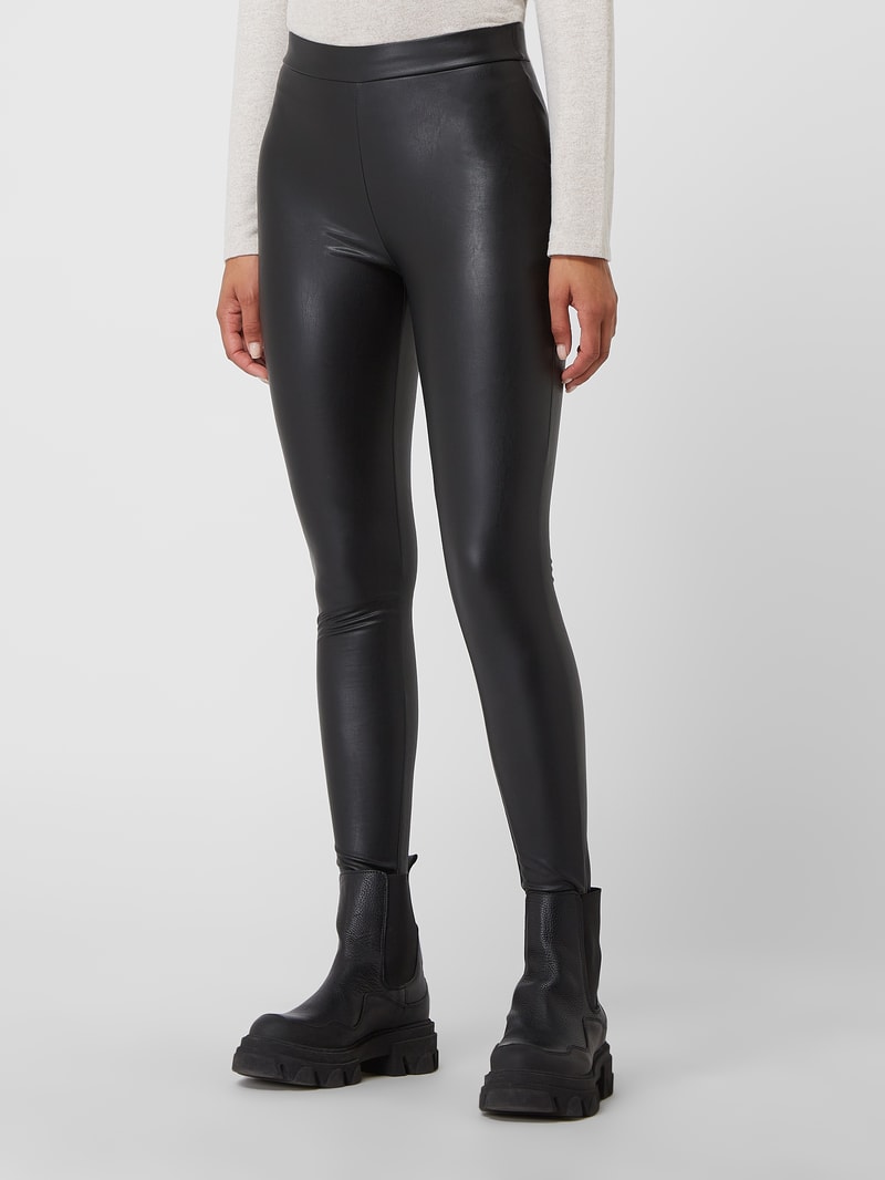 Leggings in Leder-Optik in schwarz