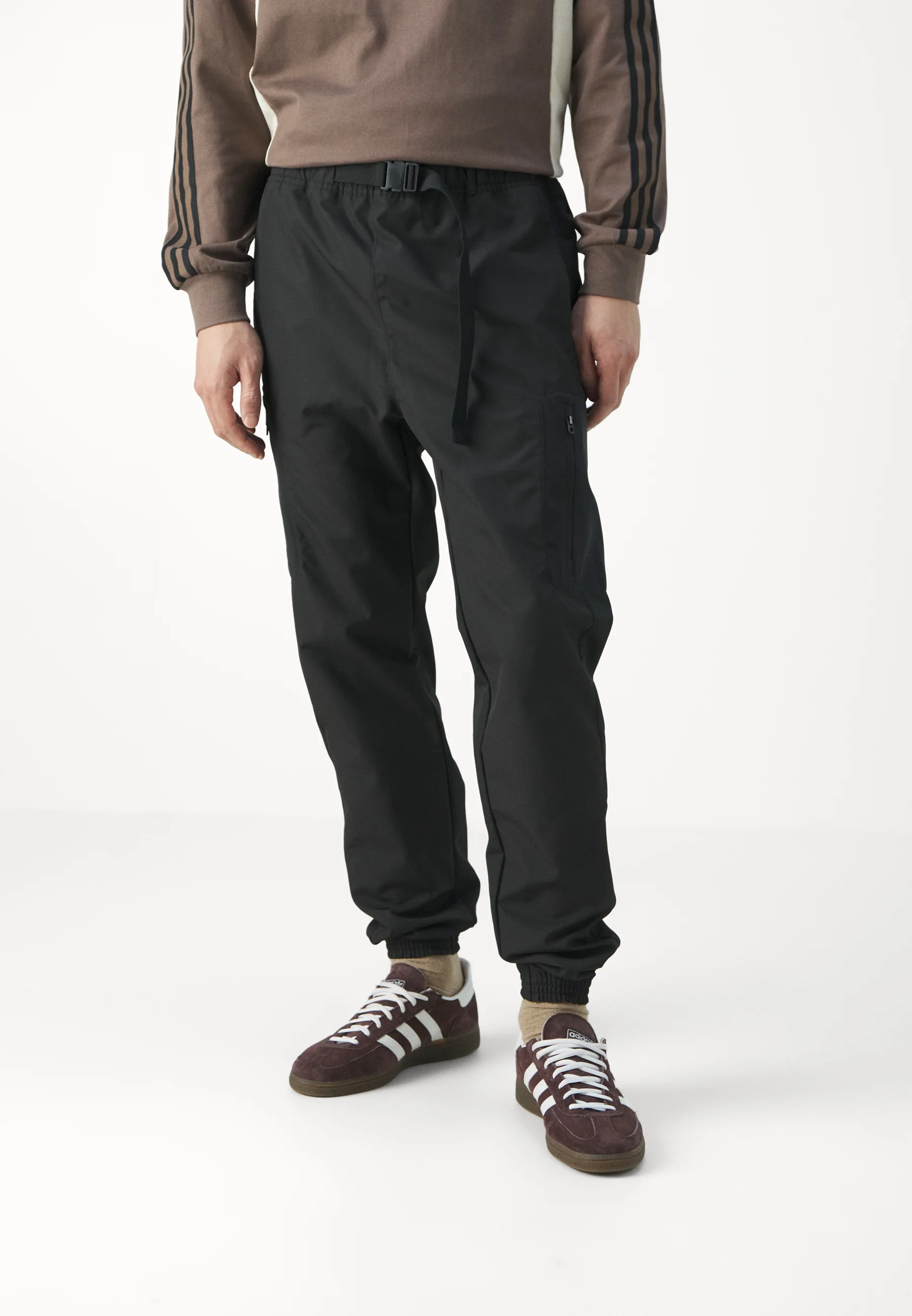 Pantalones cargo adidas Originals