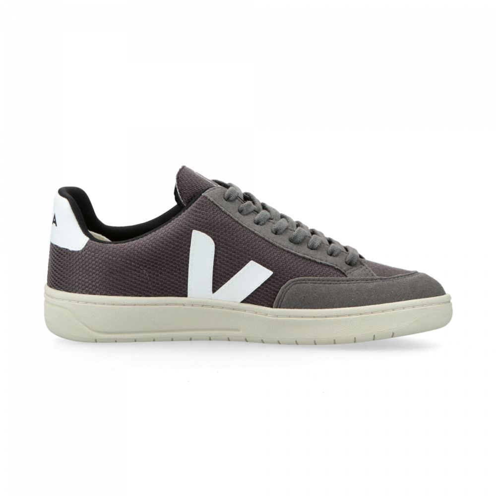 VEJA V 12 XD0102807 / grau