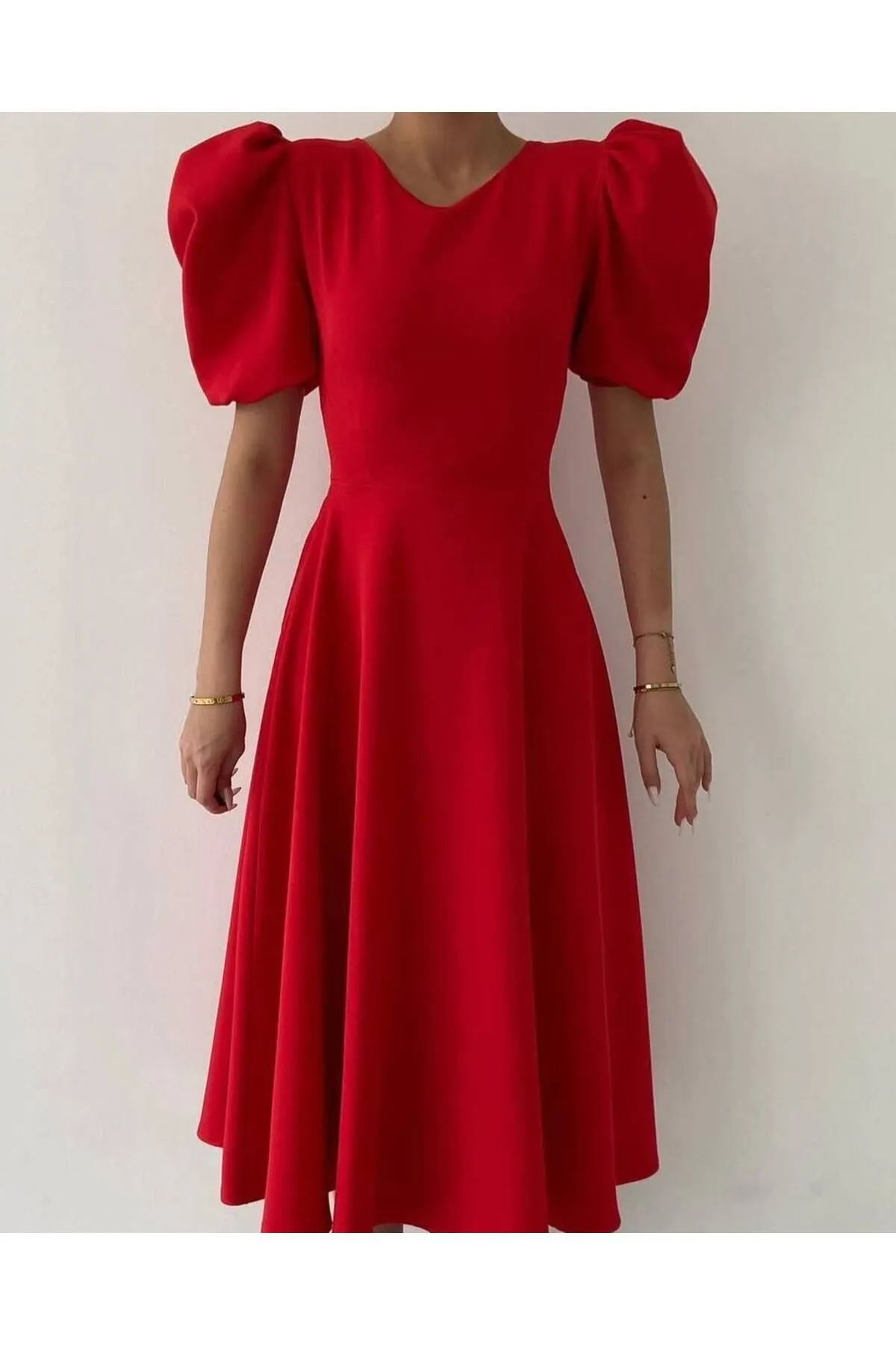 SONREİR  MIDIKLEID MIT WASSERMELONEN-ÄRMELENDETAIL
