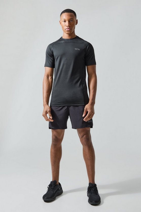 Man Active Camouflage Muscle Fit Raglan T-Shirt