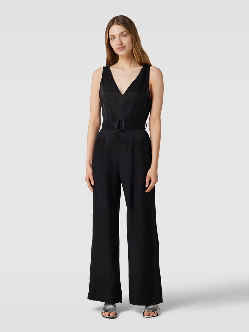 Jumpsuit mit Gürtel in schwarz