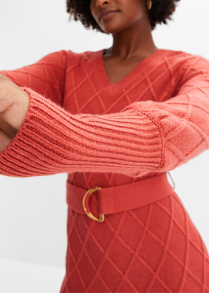 Strickkleid mit Gürtel