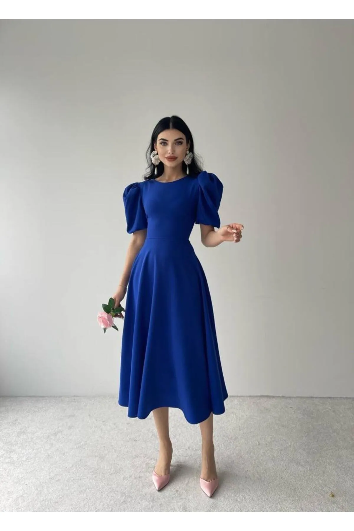 Afiş Butik  Saks – Blaues Midikleid mit Wassermelonenärmeln
