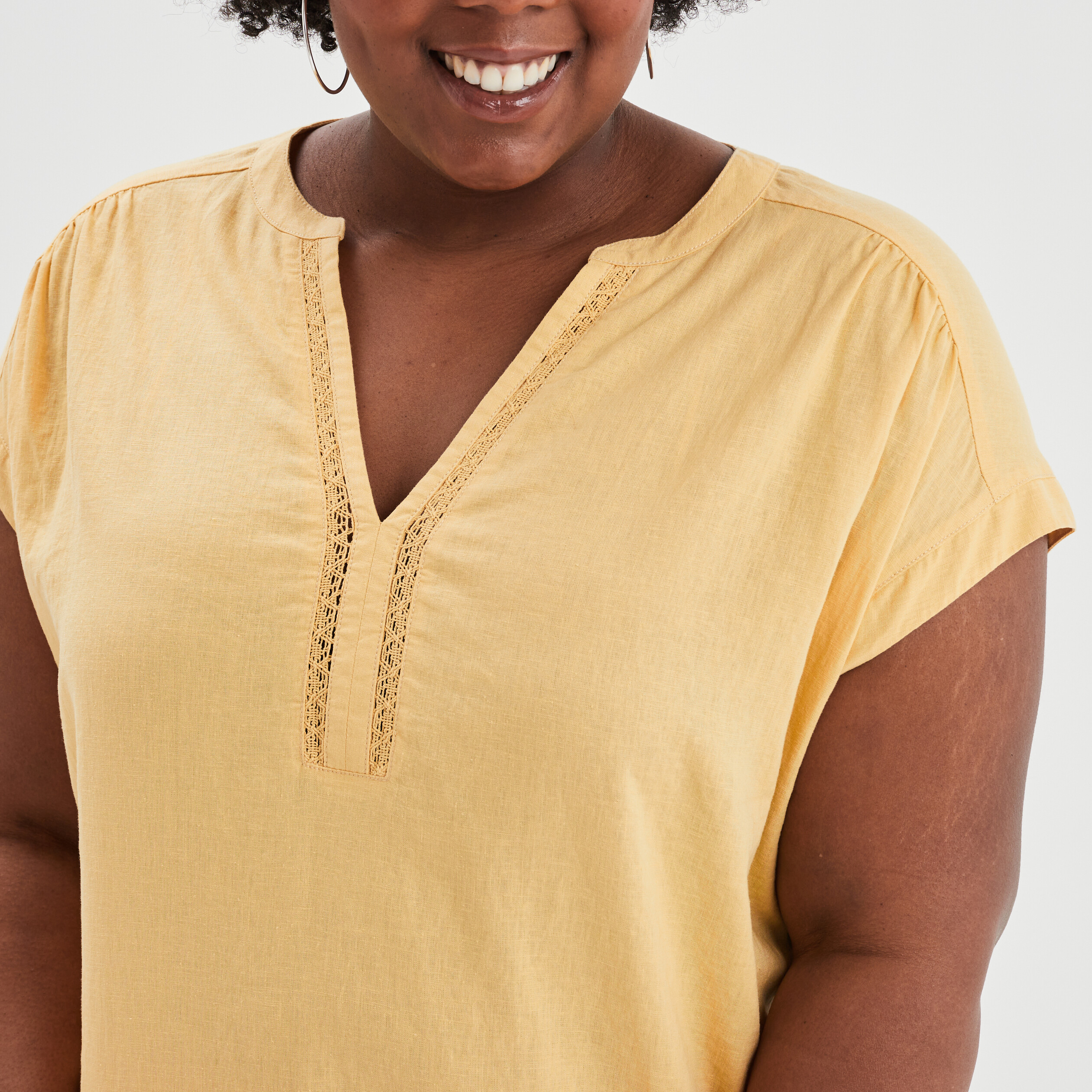 Blouse en lin manches courtes jaune clair femme grande taille | La Halle