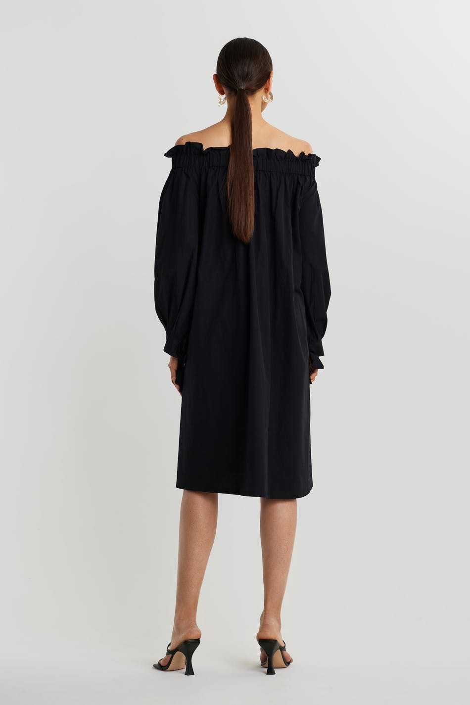 Kamila off shoulder dress