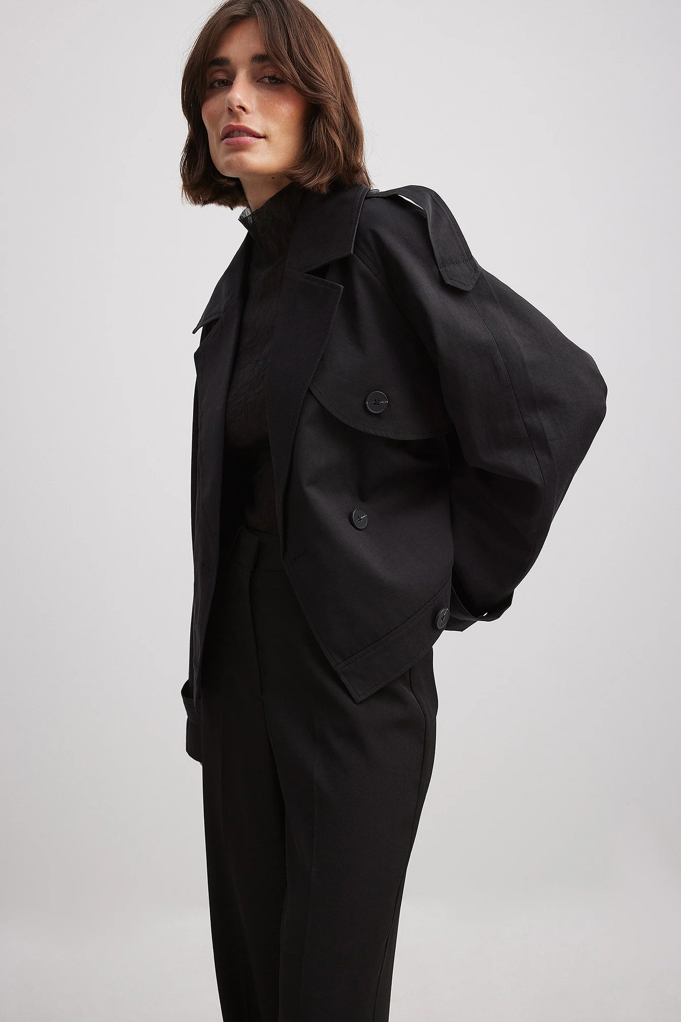 Kurzer Trenchcoat