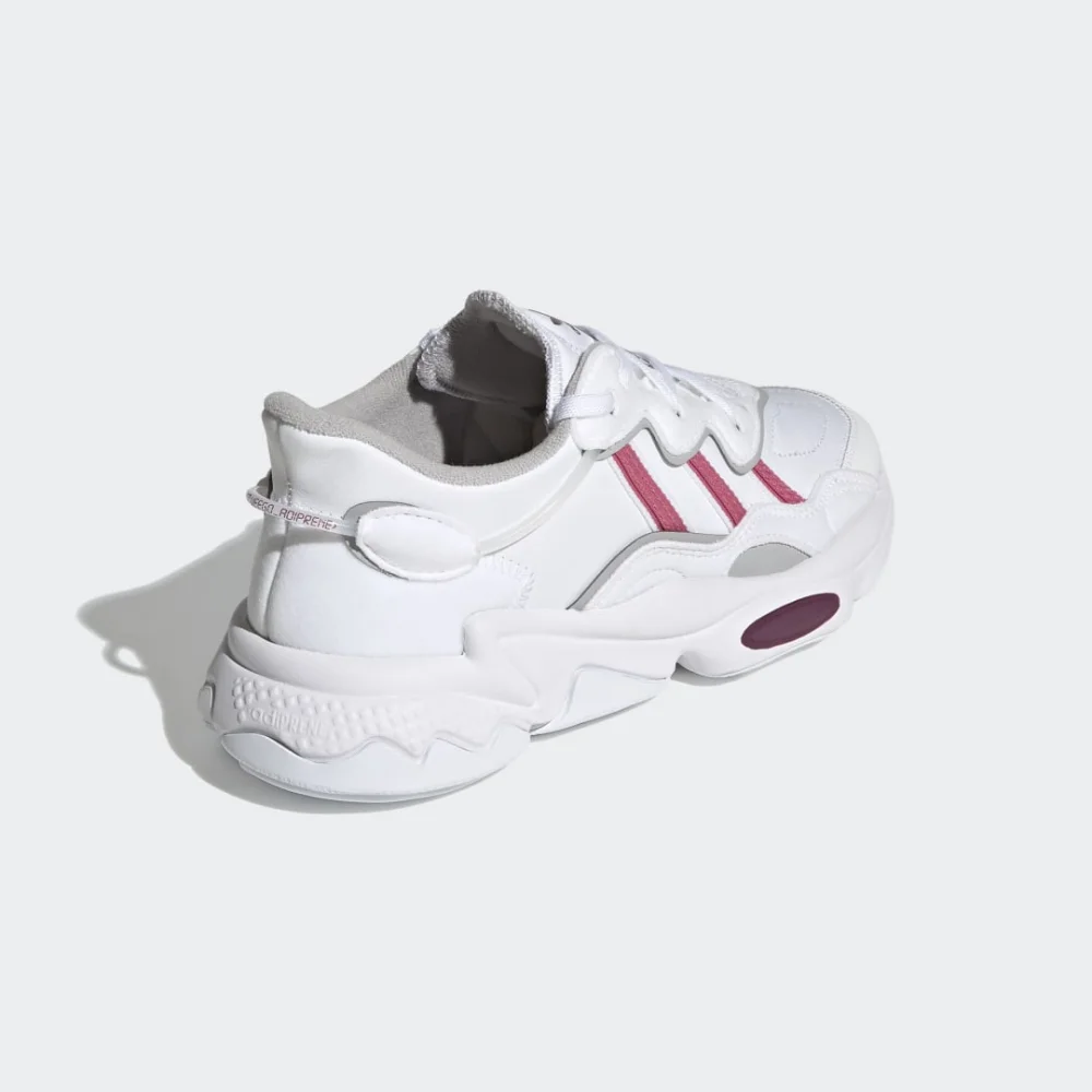 adidas Ozweego H04260 / weiss