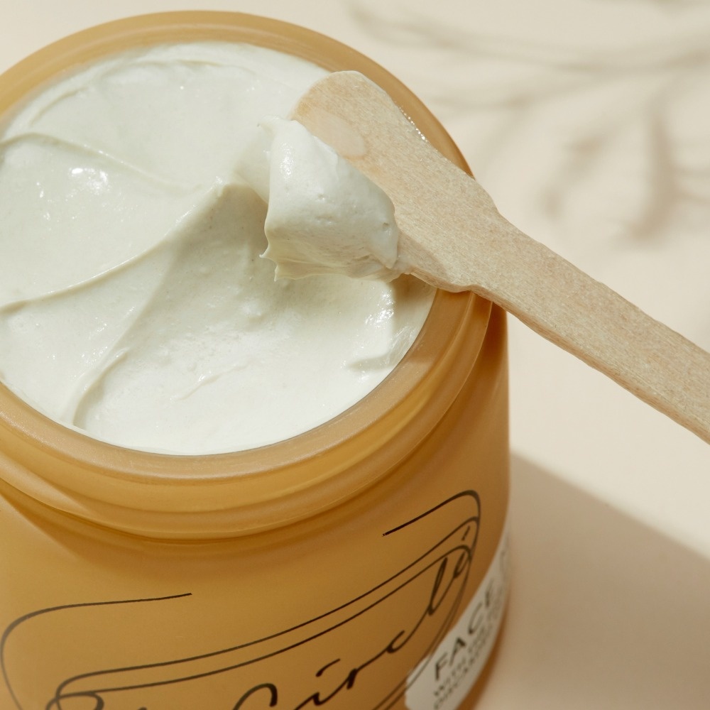 upcircle Care: Clarifying Face Mask with Olive Powder Care: Soin Visage