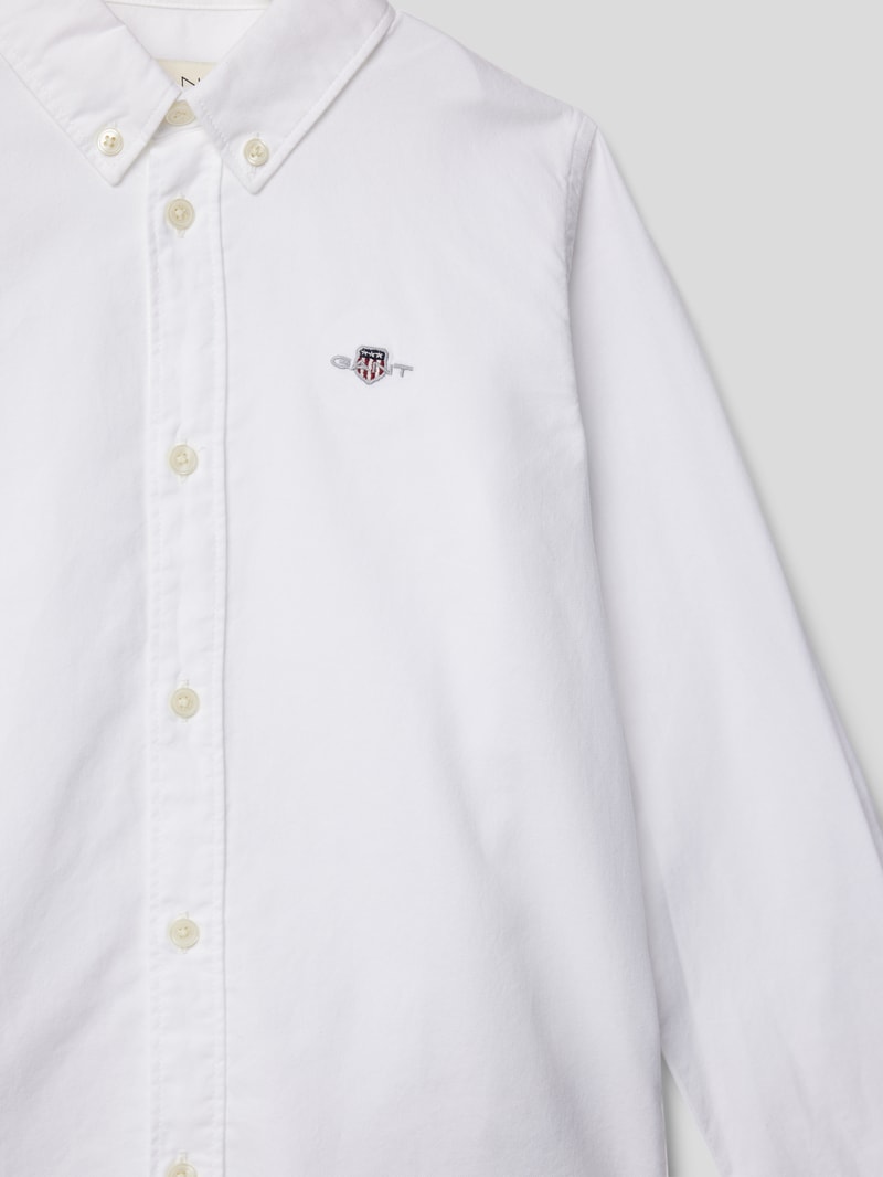Hemd mit Label-Stitching Modell 'SHIELD' in weiß