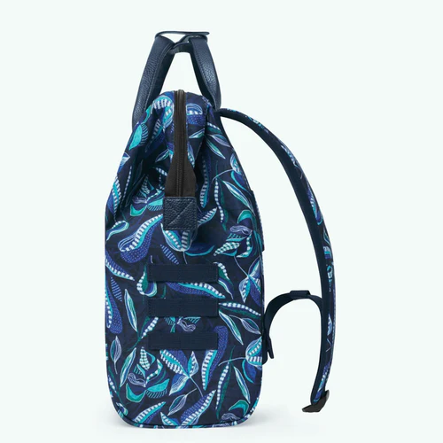 Adventurer Medium Backpack Fontainebleau blue