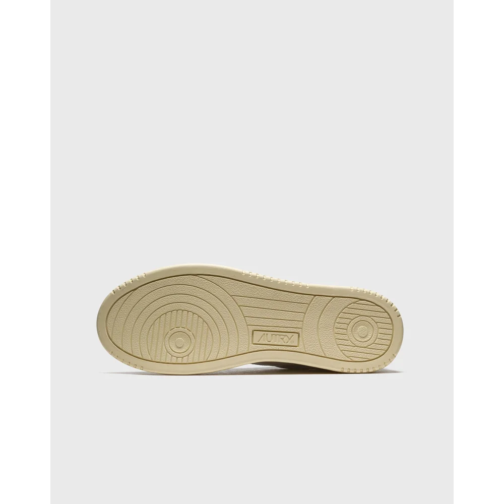Autry Medalist WMNS Low AULWLL15 / weiss