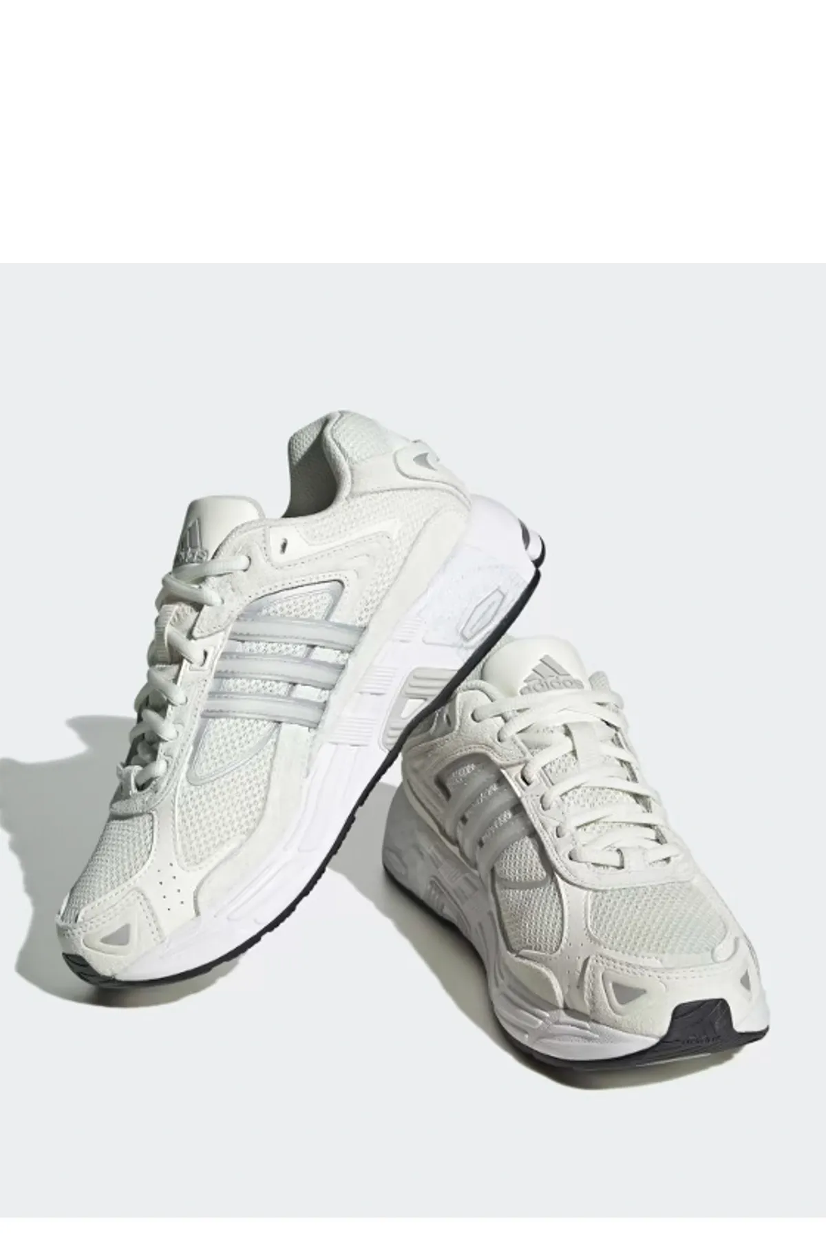 adidas  Weißtönung / Weißtönung / Silber Metallic Response Classic W