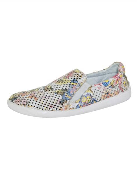 Slipper mit sommerlicher Lochung