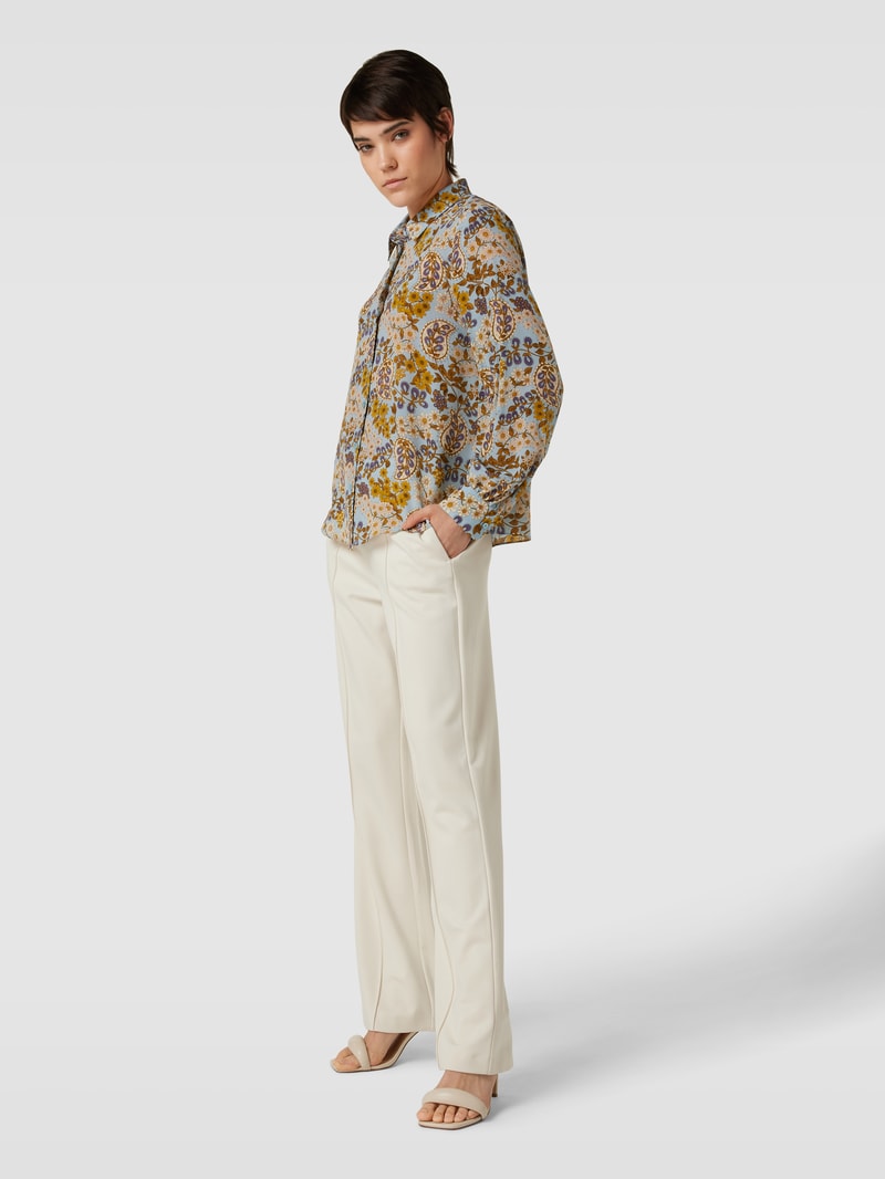 Seidenbluse mit Allover-Muster Modell 'BELFAST' in hellblau
