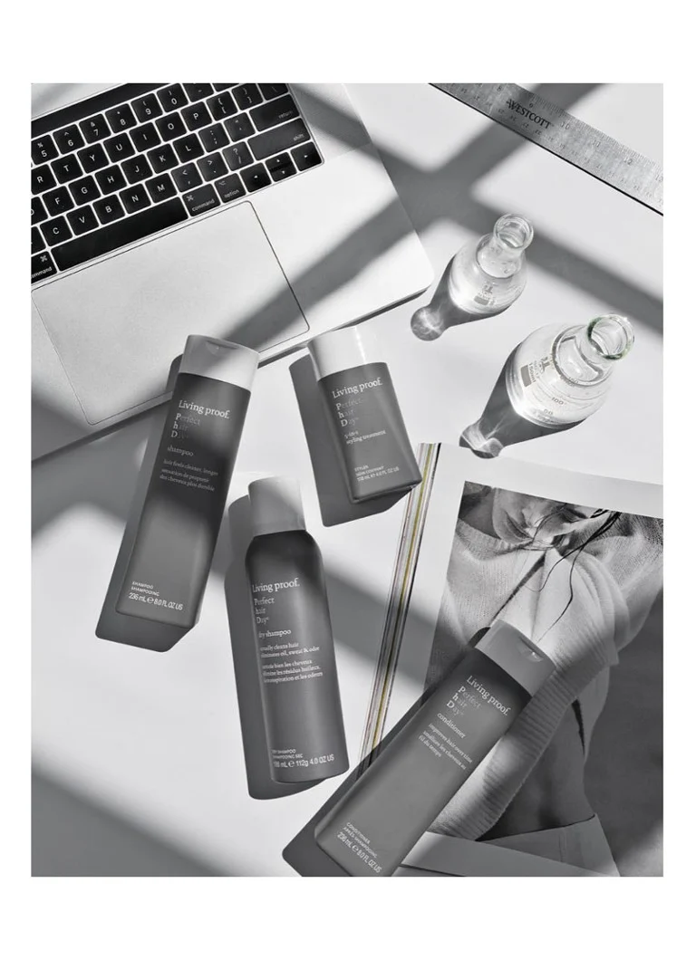 Cremă de coafat Living Proof Perfect Hair Day 5 în 1