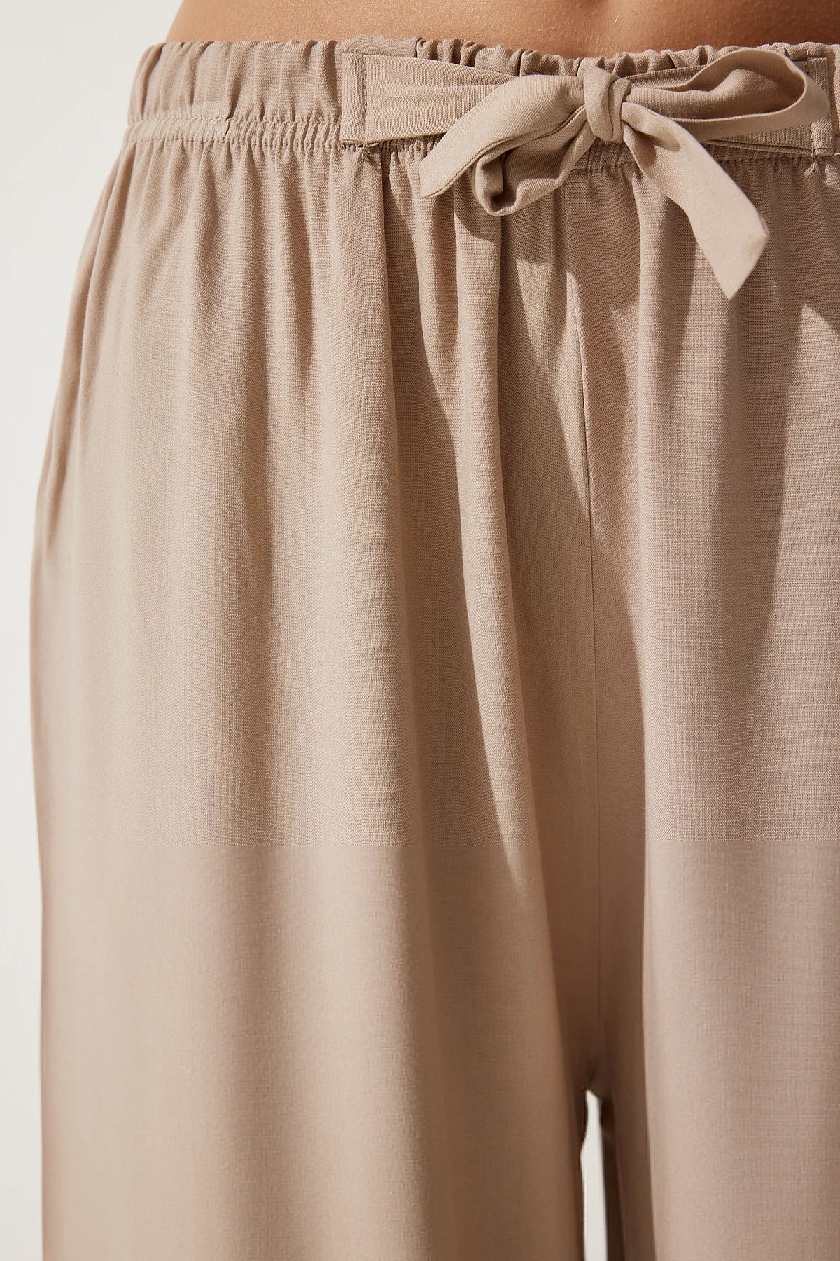 Happiness İstanbul  Beige Palazzo-Hose aus Viskose für Damen EN00610