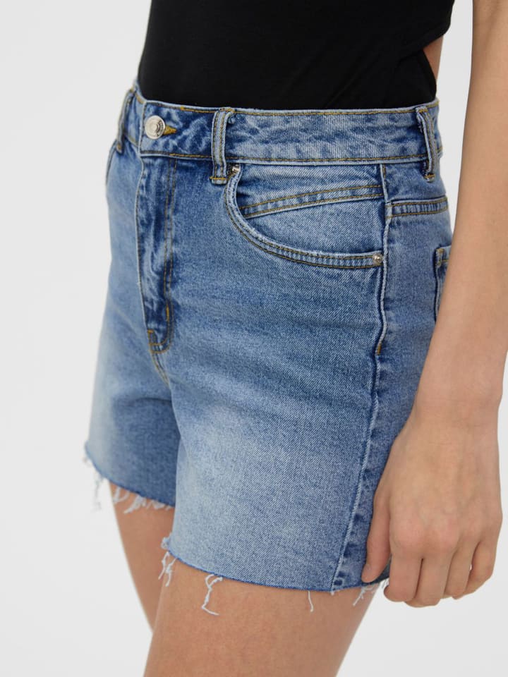 Vero Moda Kurze Denim Jeans Shorts mit Fransen VMBRENDA in Blau günstig kaufen XS
