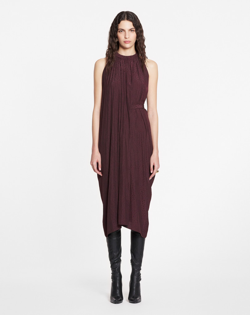 ROBE FLUIDE ASYMÉTRIQUE CEINTURÉE