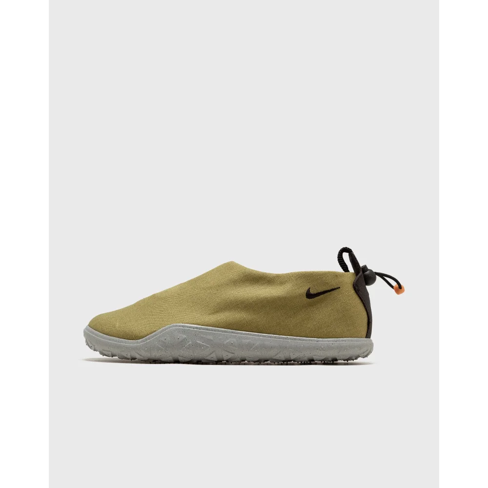 Nike ACG Moc DZ3407-300 / grün
