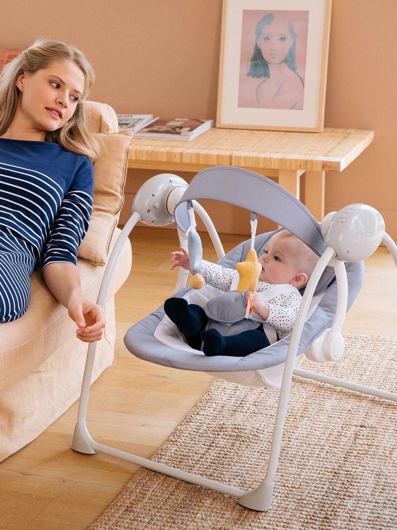 Balancelle pliable avec arche de jeux vertbaudet Astro'Nef gris clair