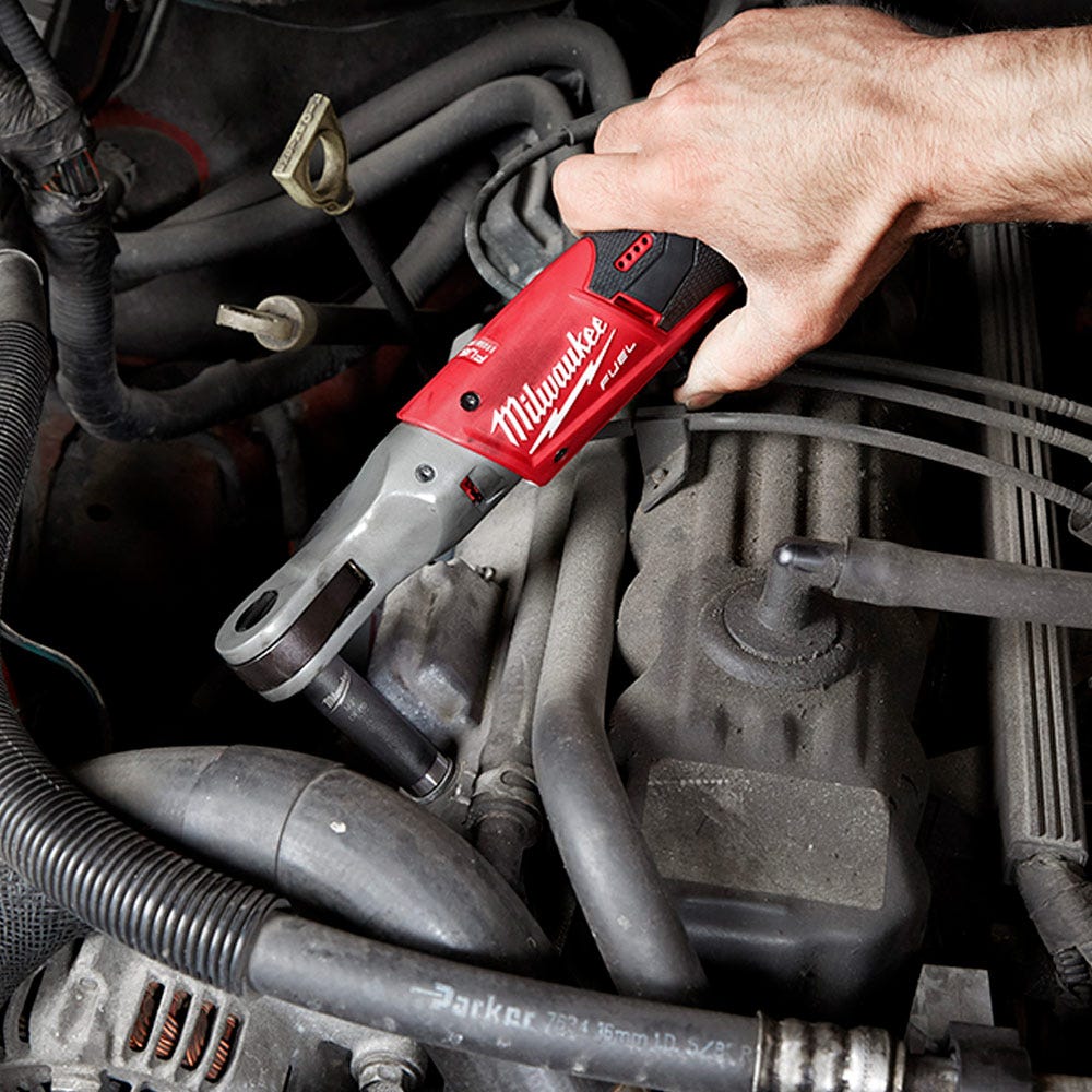 Chave de impacto com catraca MILWAUKEE FUEL™ 12V 1/2
