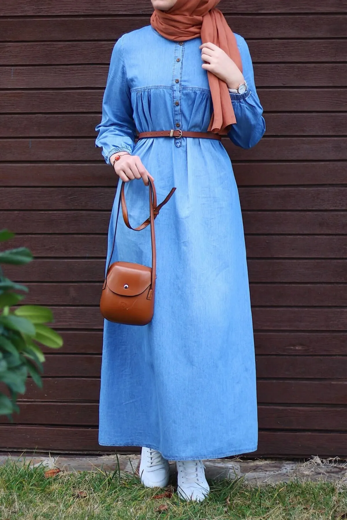 InStyle  Blaues Jeanskleid für Damen mit Robe und Knopfleiste