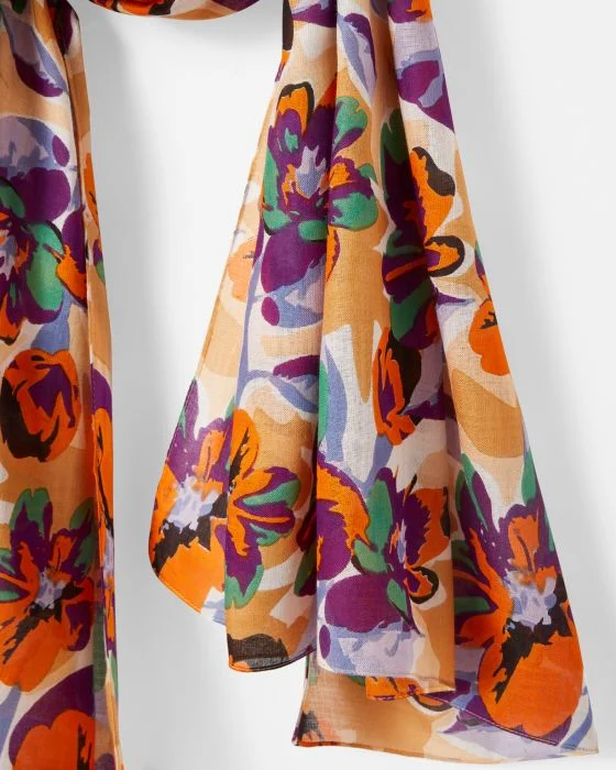 Foulard voile fluide à fleurs