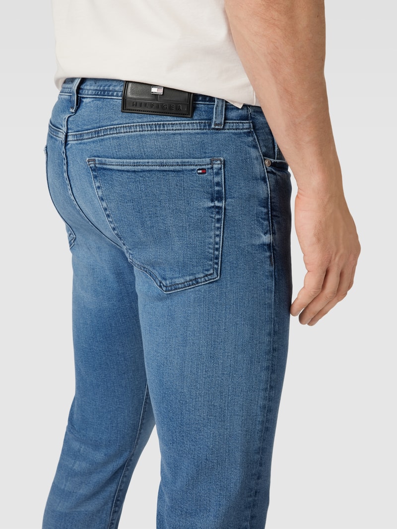 Slim Fit Jeans mit Knopf- und Reißverschluss Modell 'STEVEN' in blau