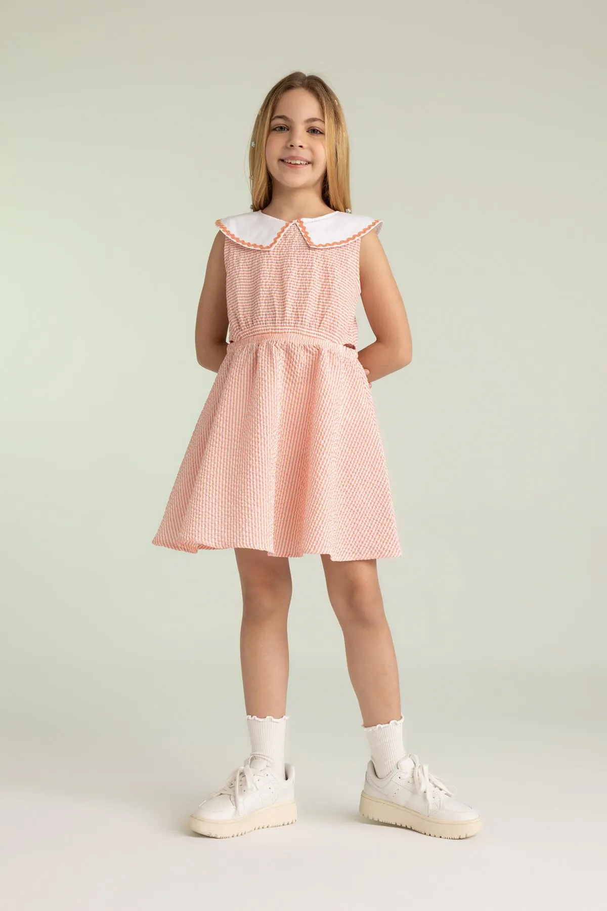 DeFacto  Crinkle-Kleid für Mädchen - ärmellos Z5918a623sm