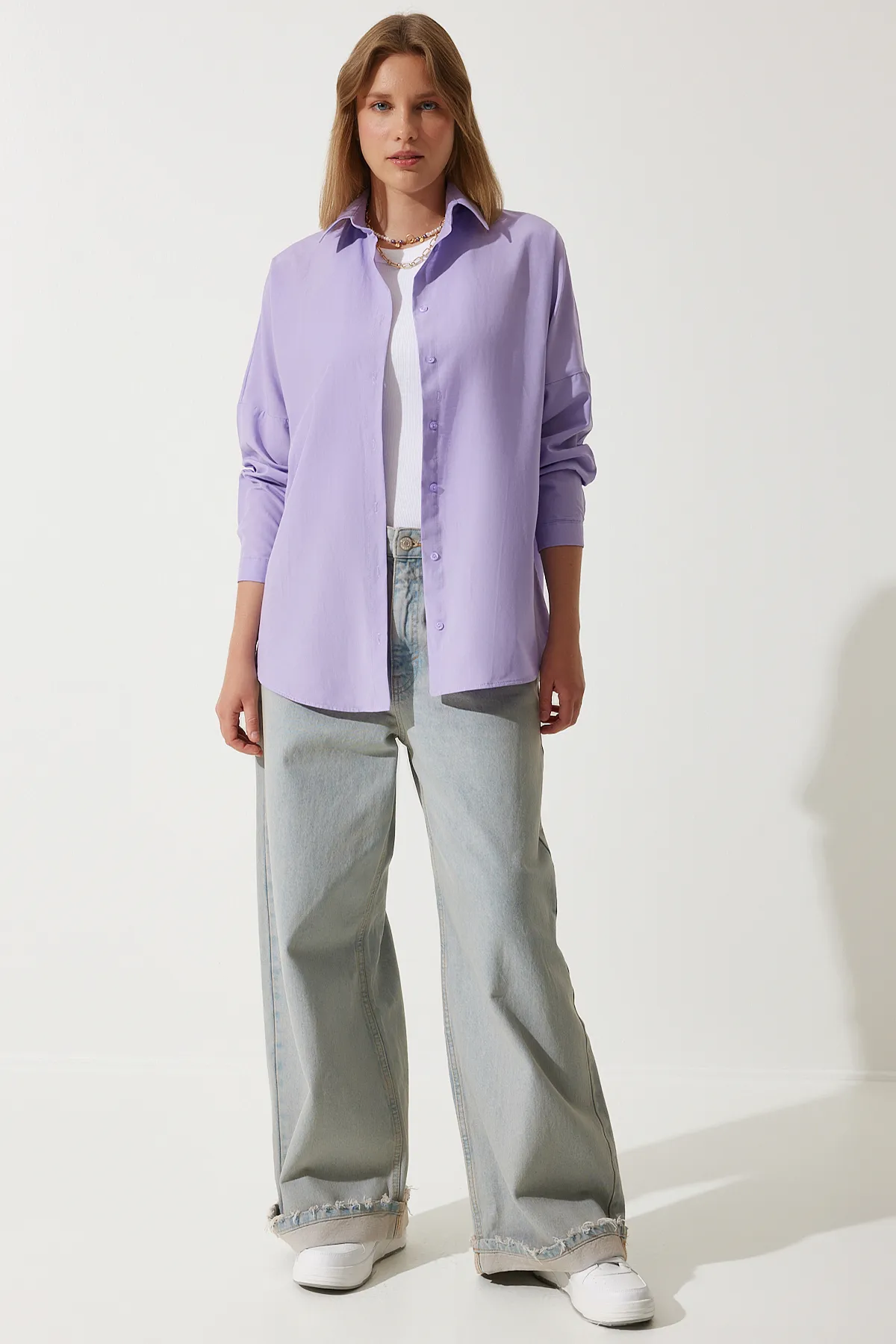 Happiness İstanbul  Lilafarbenes, langes Basic-Shirt für Damen in Übergröße DD00842