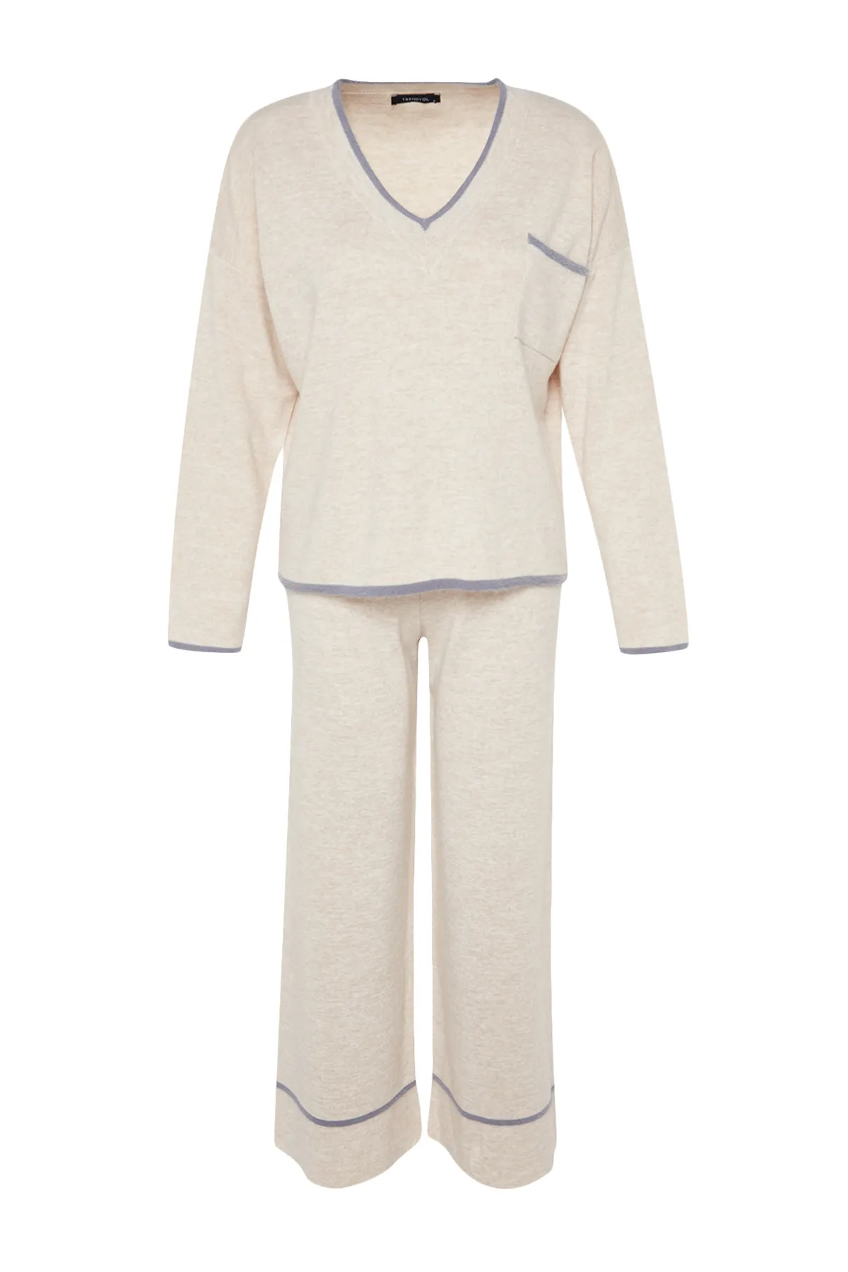 Trendyol Collection  Beigefarbenes, extraweites Set aus pelzigem Strickober- und -unterteil TWOAW24AU00099