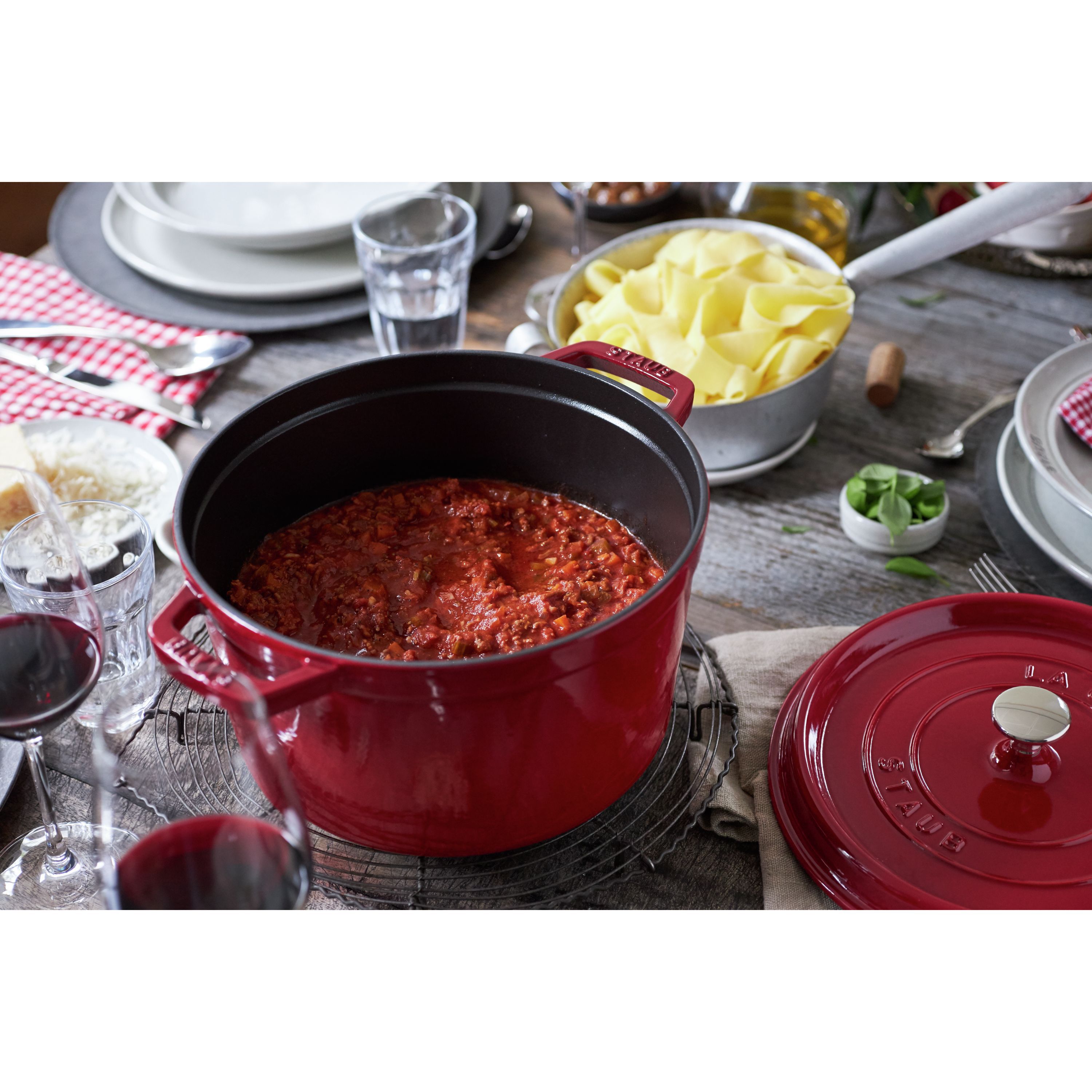 Cocotte tief 24 cm, rund, Kirsch-Rot, Gusseisen