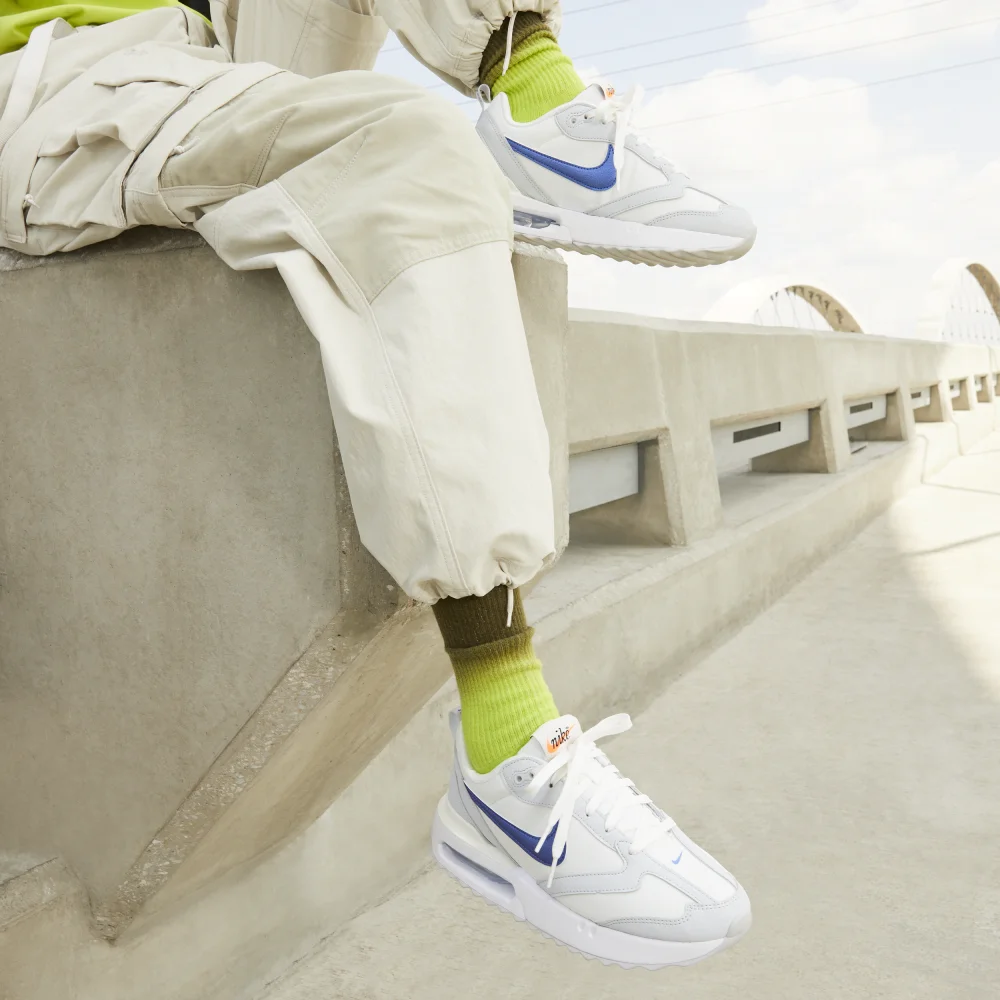 Nike Air Max Dawn DR2395-100 / weiss