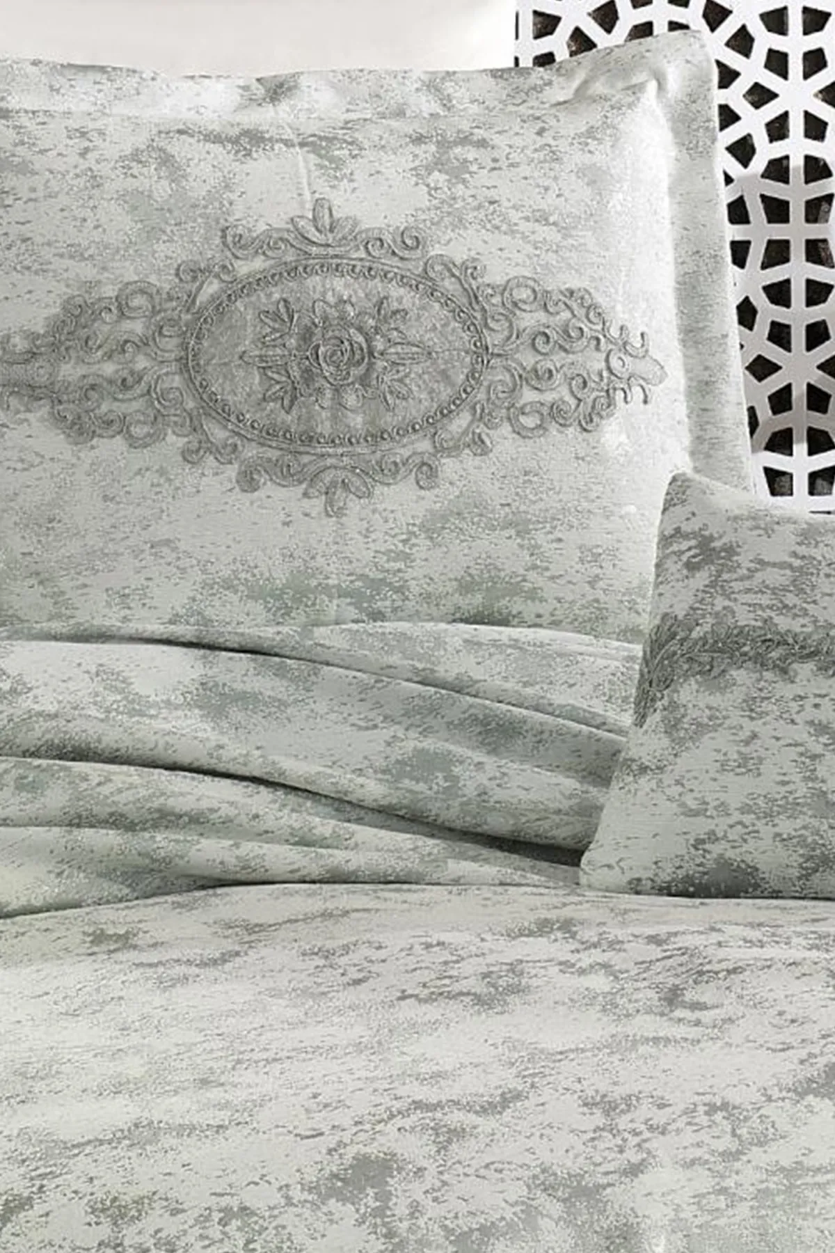 Çeyiz Diyarı  Berika Französisch geschnürtes Mitgift-Piqué-Set, 4-teilig, Grau
