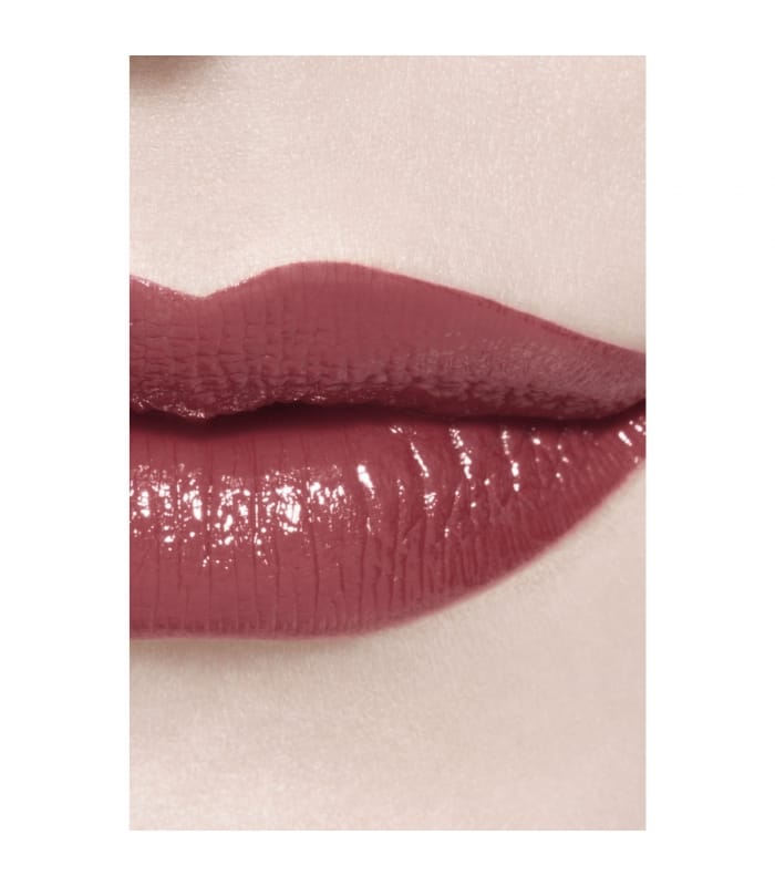 Chanel-ROUGE COCO BLOOM-Le rouge à levrès hydratant et repulpant longue tenue, couleur et brillance intenses