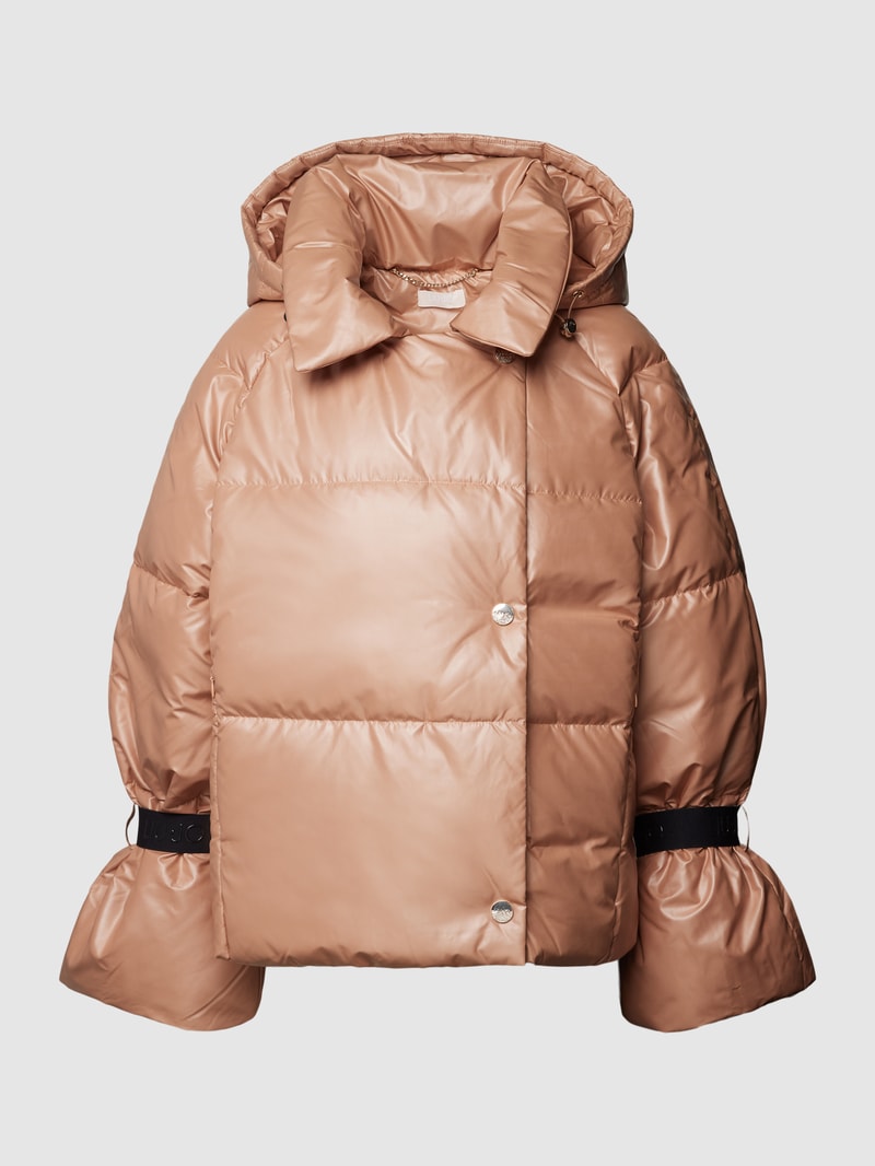 Steppjacke mit Kapuze in sand