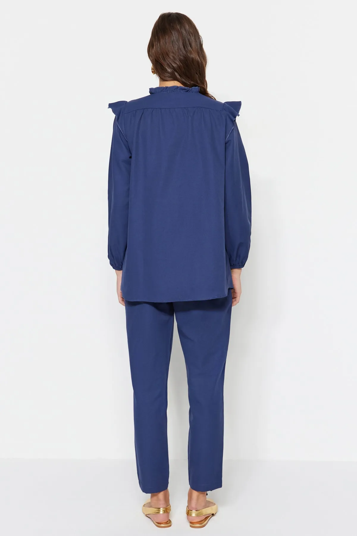 Trendyol Modest  Marineblaues Tunika-Hosen-Set im Denim-Look TCTSS23US00058