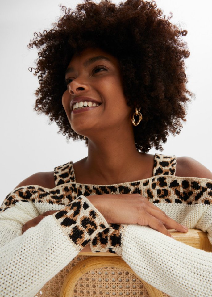 Oversize-Pullover mit Cut-Outs