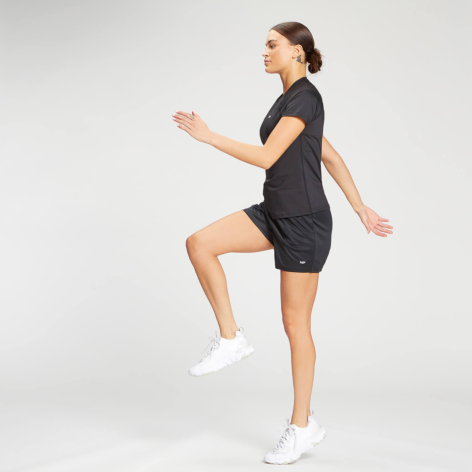 T-shirt d’entraînement à fermeture éclair ¼ coupe slim MP pour femmes – Noir